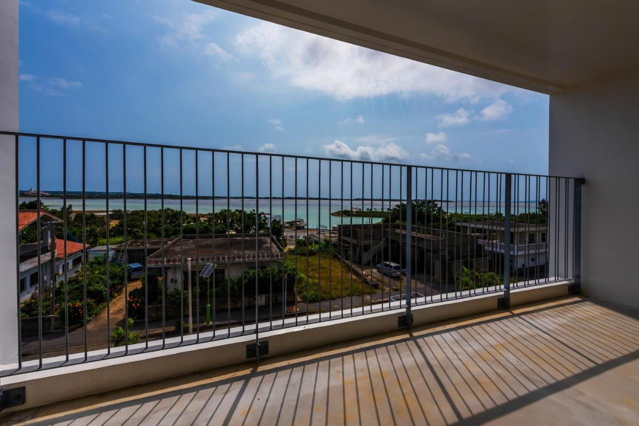 Guest House Kawamitsu Miyakojima  Екстер'єр фото