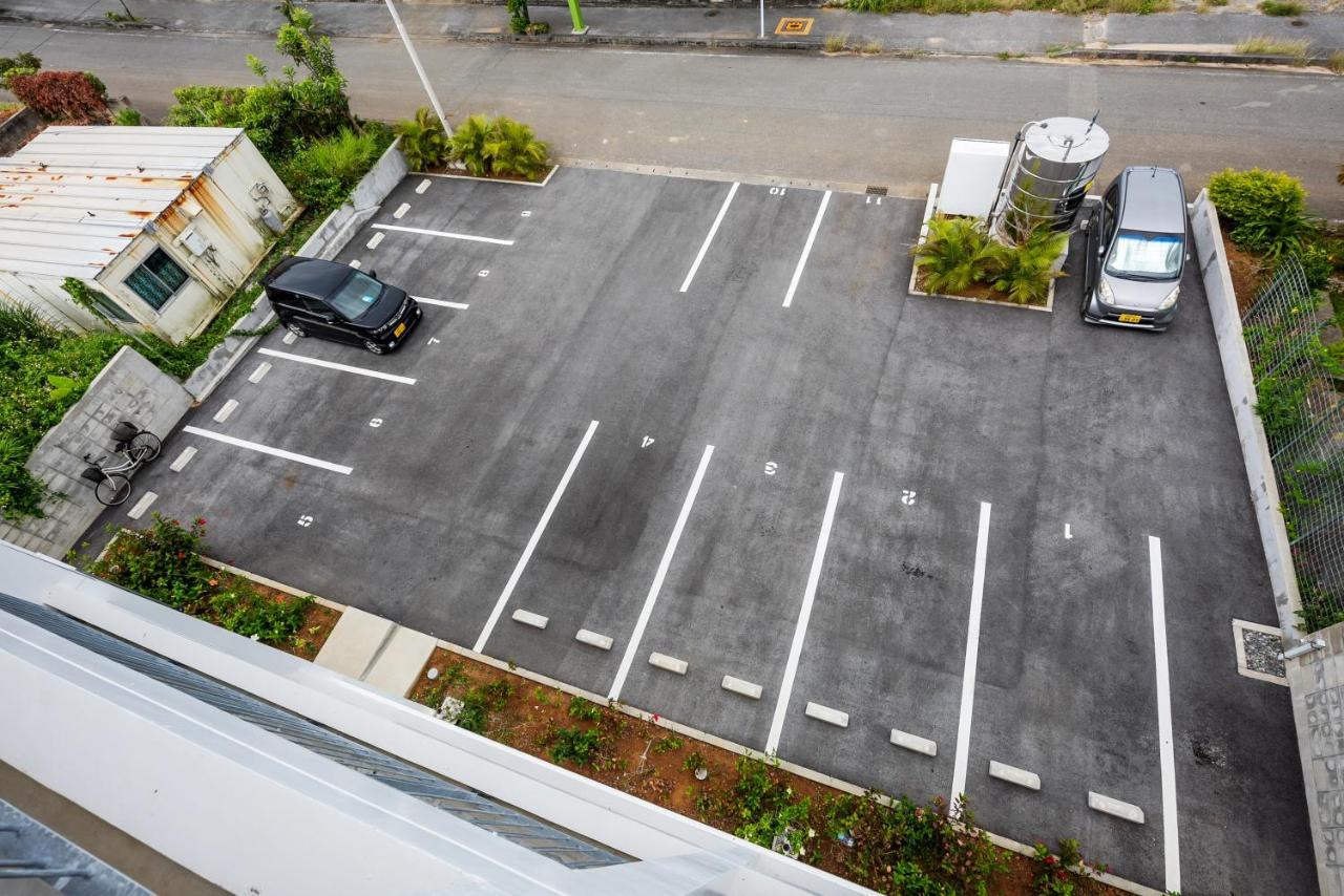 Guest House Kawamitsu Miyakojima  Екстер'єр фото